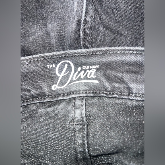 Old Navy - the Diva black wash worn jeans - Picture 3 of 7